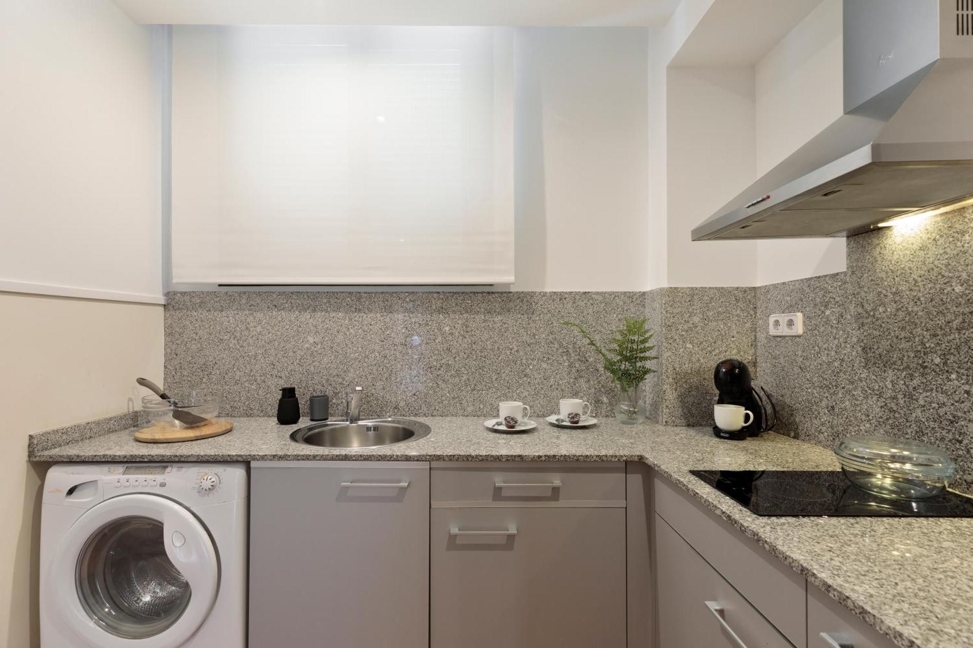 Sata Olimpic Village Area Apartment